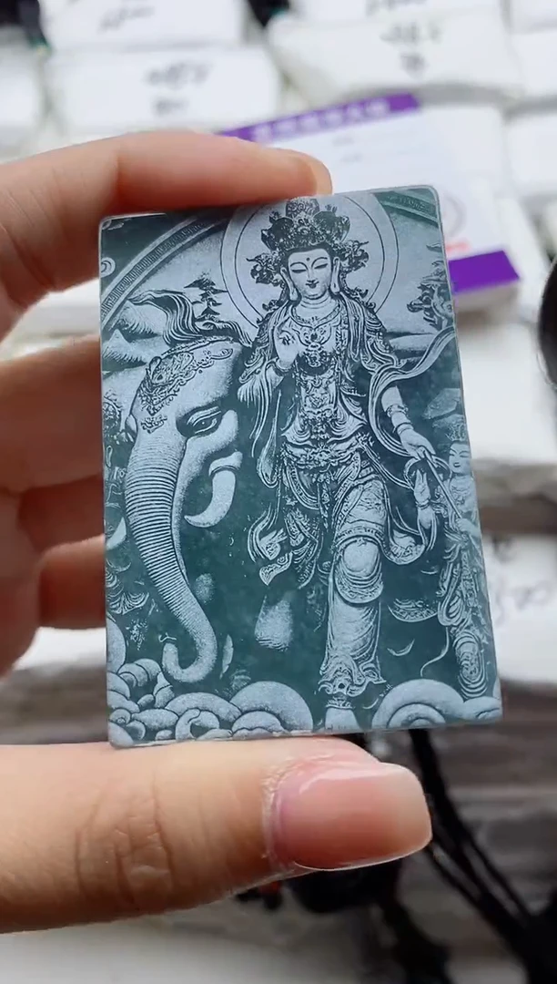 颈饰未镶嵌翡翠8