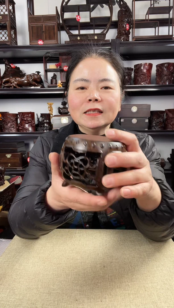 木新鼓老李红木工艺品