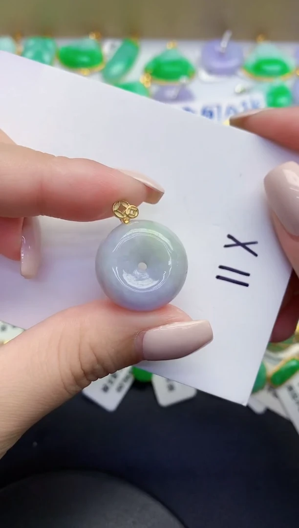 颈饰未镶嵌翡翠缅甸天然翡翠A货