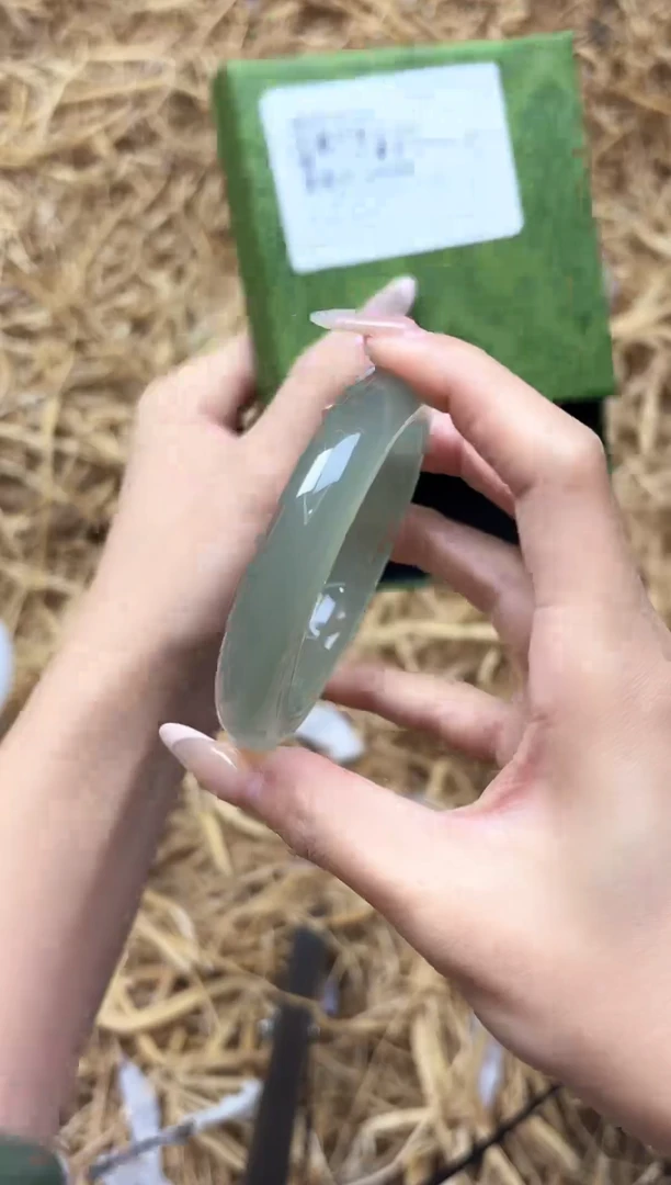 未镶嵌手镯石英质玉0015--圈口54