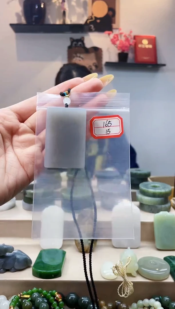 未镶嵌和田玉挂件1