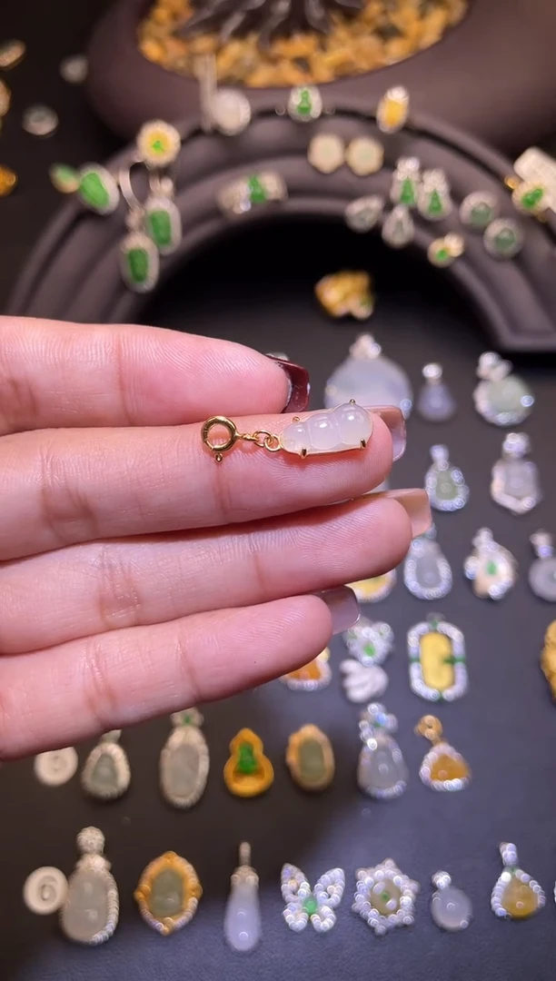 吊坠(不含链)银S925镶嵌翡翠1