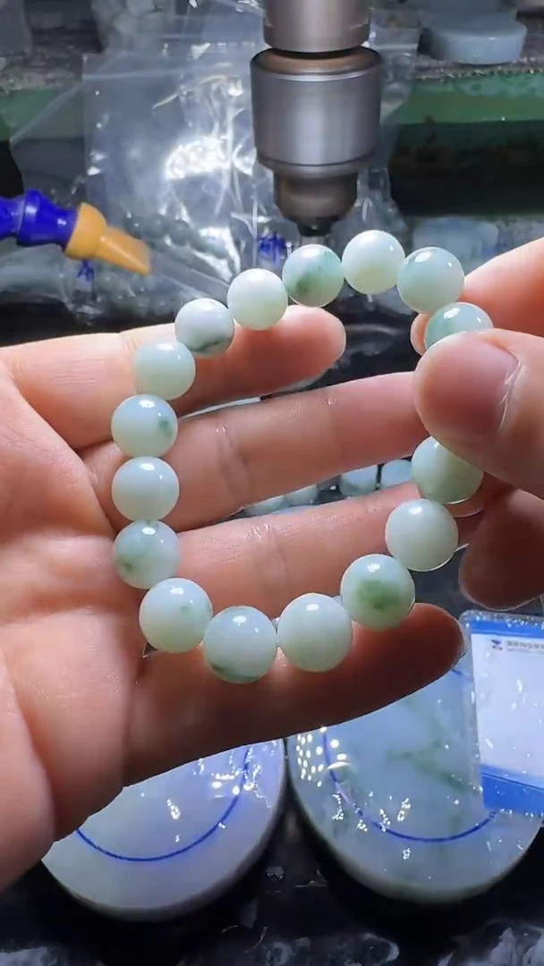 未镶嵌手链翡翠蒋*发一条