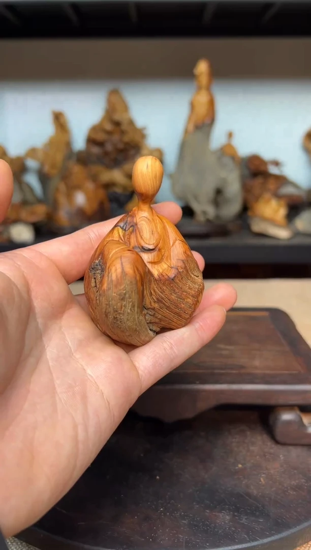 柏木（崖柏）崖柏雕刻件