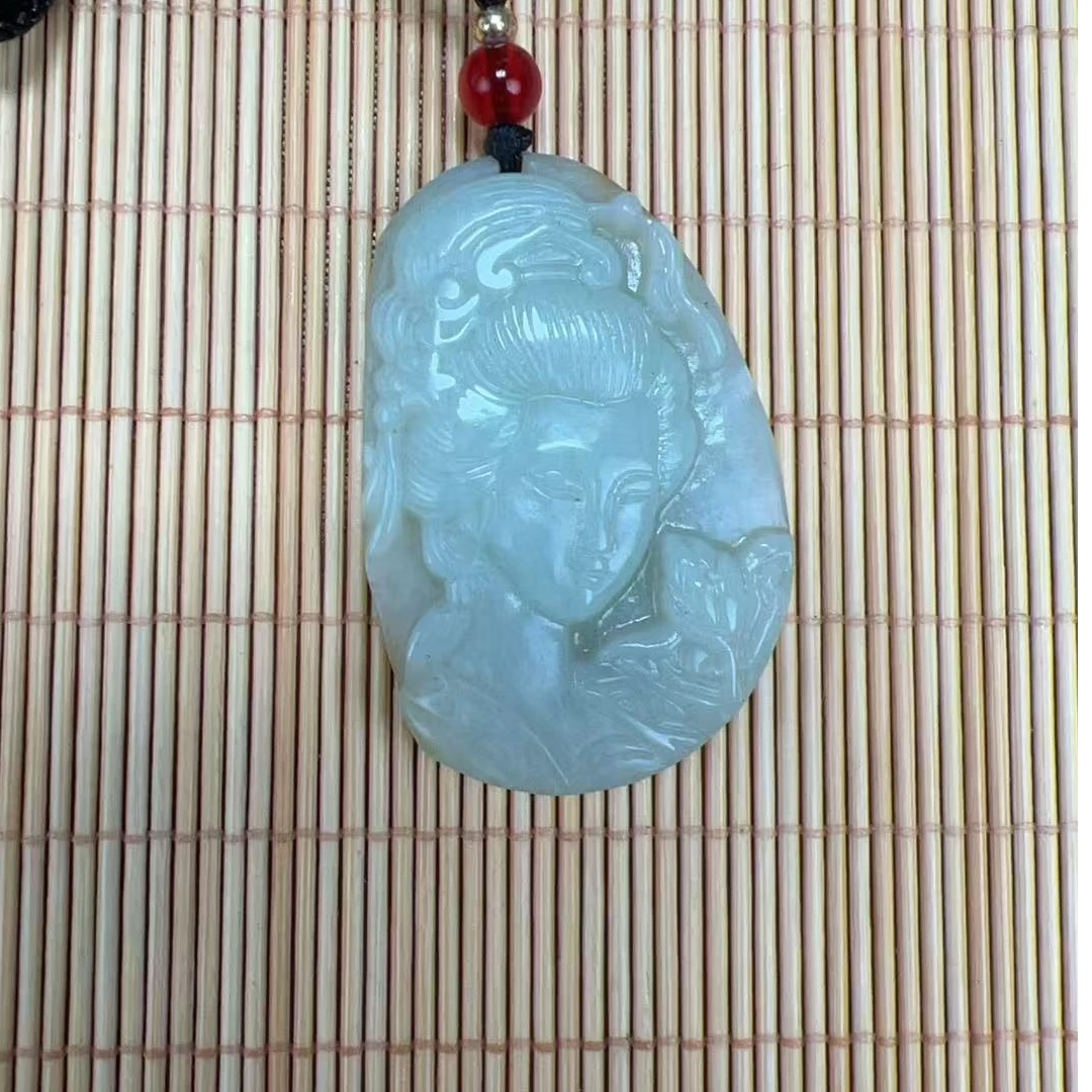 G282和田玉吊坠拍一发一