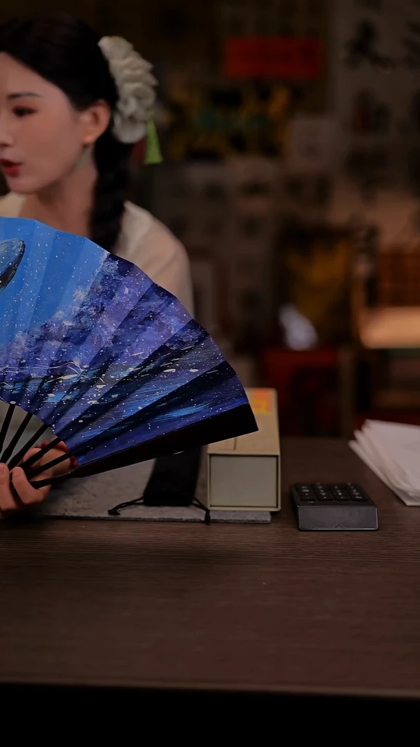 国画M***侠595- 10寸 手写  扇子 鲲鹏