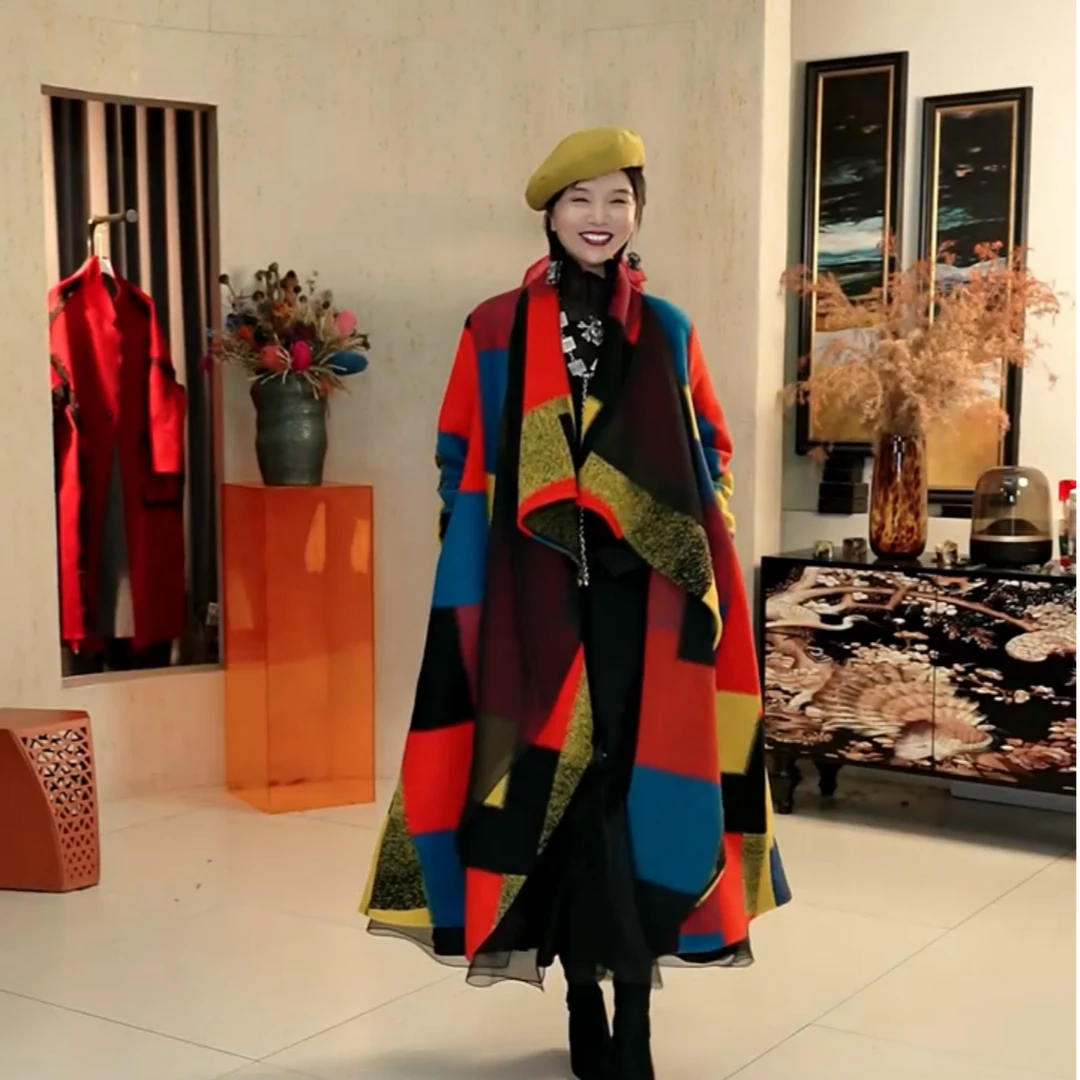 682篱君2025秋冬新款时尚设计师款绵羊毛大衣