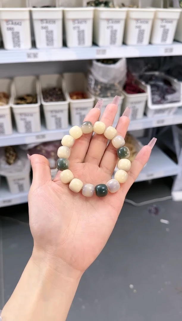 【闪购商品】菩提根/象牙果手串D-A673090