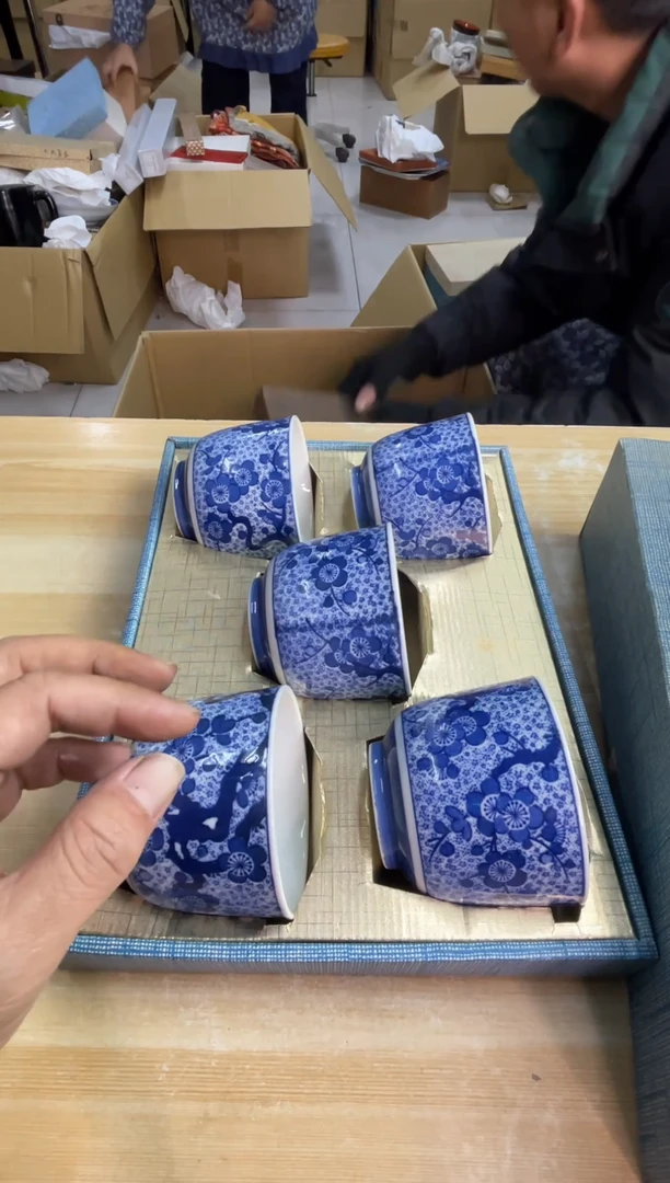 默认微瑕，no退no换，介意勿拍