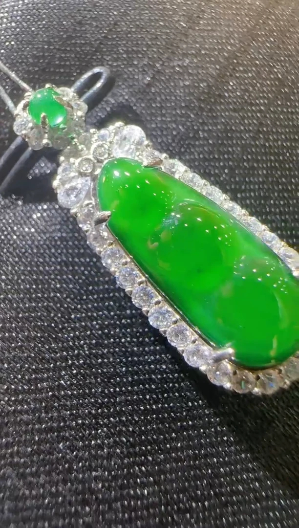 翡翠银S925镶嵌吊坠(不含链)天然A货翡翠多样性发一