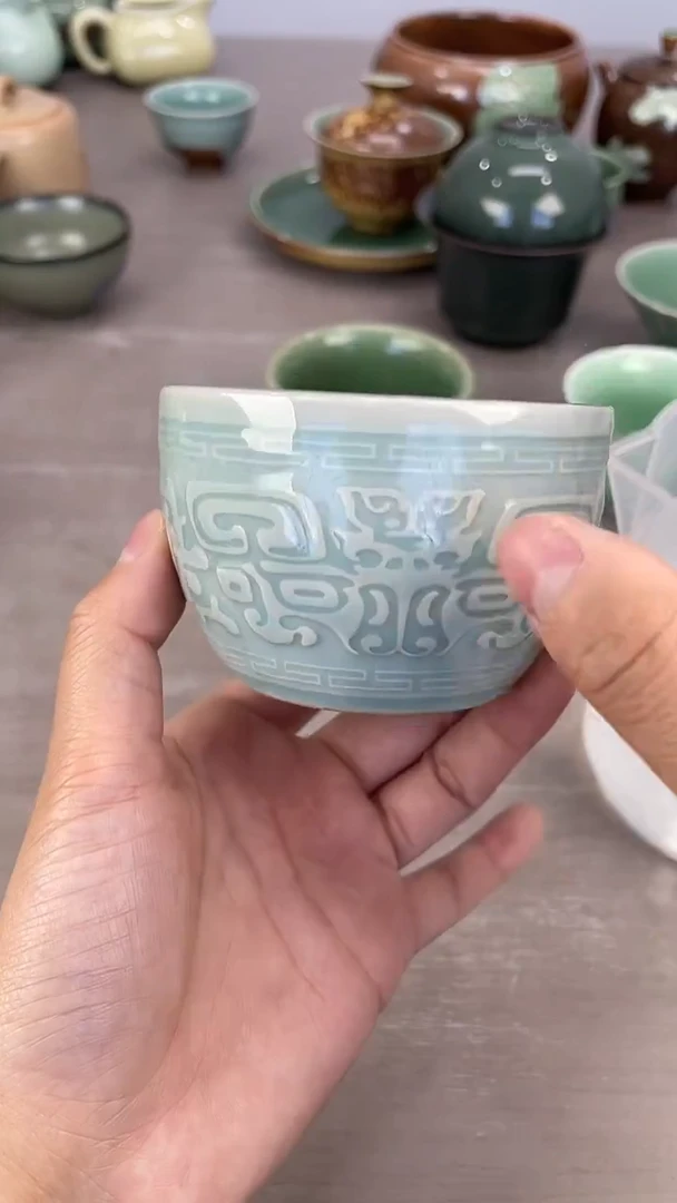 青瓷仓储福利清仓