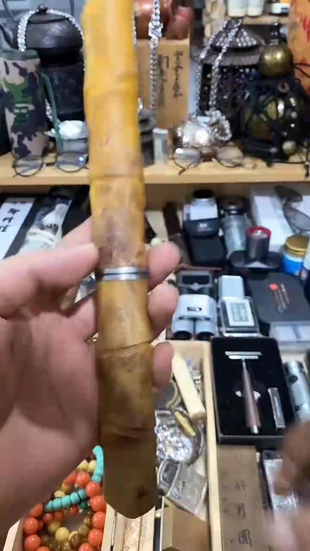 瓷片闪购商品  如图所示