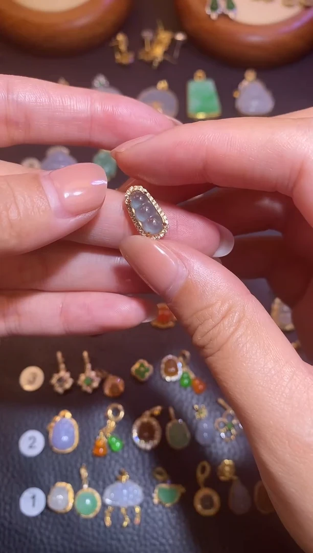 颈饰银S925镶嵌翡翠a货翡翠