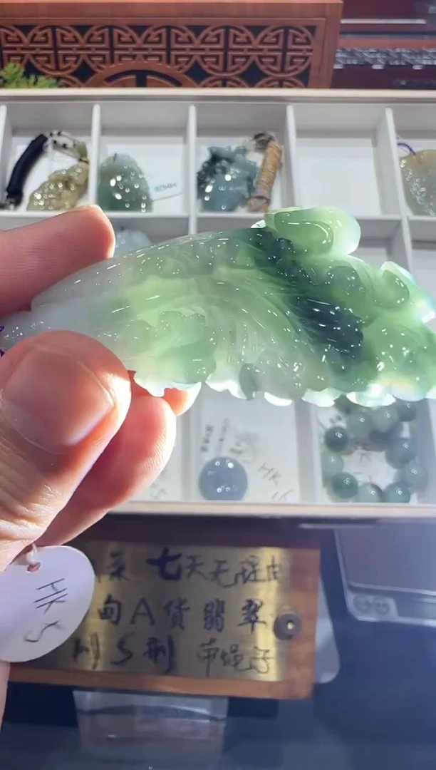未镶嵌挂件翡翠A货翡翠多样性孤品