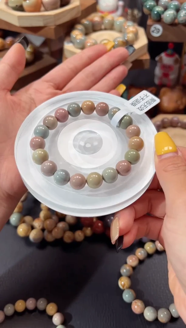 石英质玉手链未镶嵌小****妈194