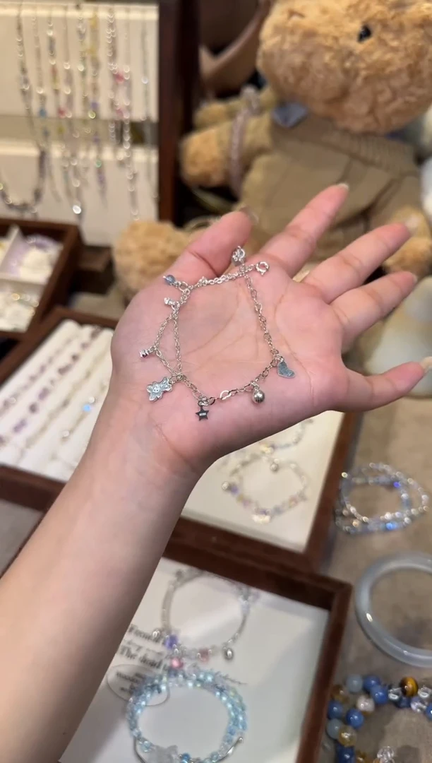 银S925镶嵌手链水晶小熊软糖
