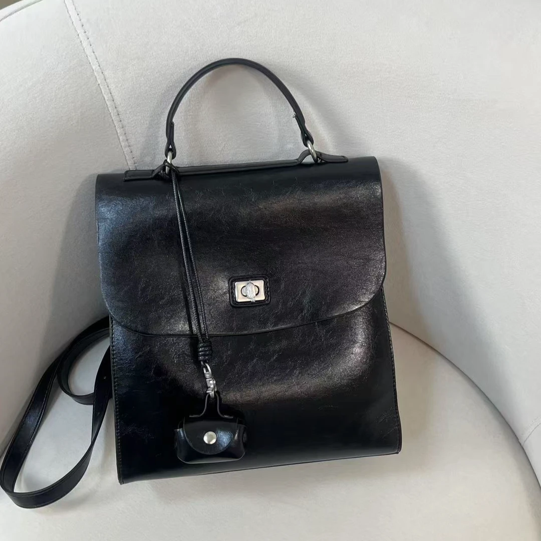 2025新款复古小众高级感软皮背包休闲通勤双肩包