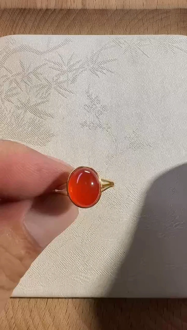 银S925镶嵌南红玛瑙戒指