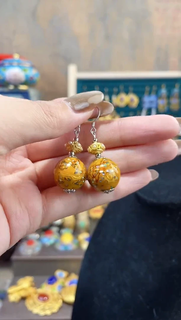 【闪购商品】非遗犀皮漆精品耳环黄色