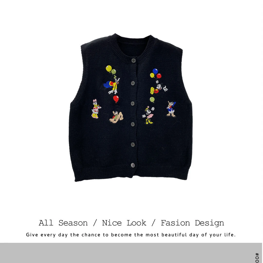 559      时尚V领双色卡通印花宽松百搭马甲  款号#2788