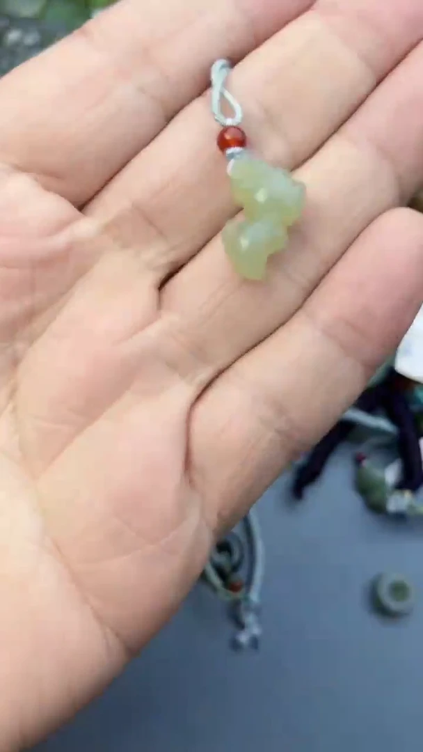 颈饰未镶嵌和田玉多样性发货  拍一发一