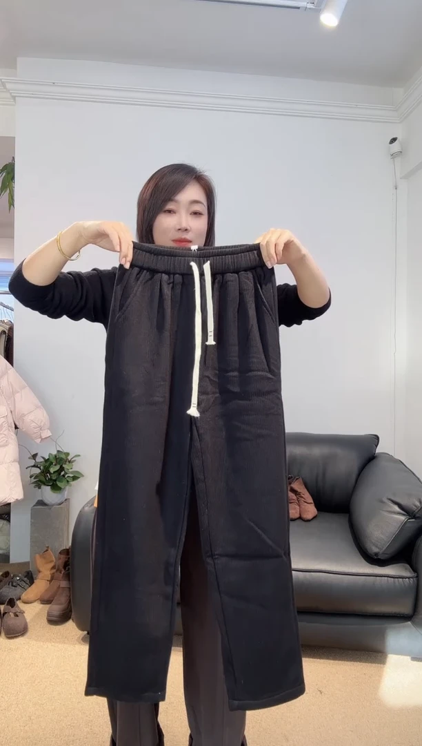 黑色小脚裤L码2218