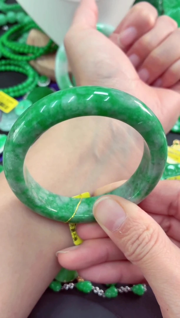 吊坠(不含链)未镶嵌翡翠天然缅甸翡翠A货