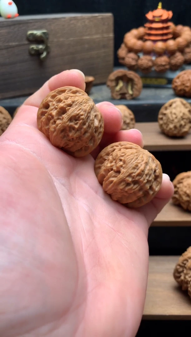 7号 37尺对歪红皮蝴蝶磨盘 全品无修