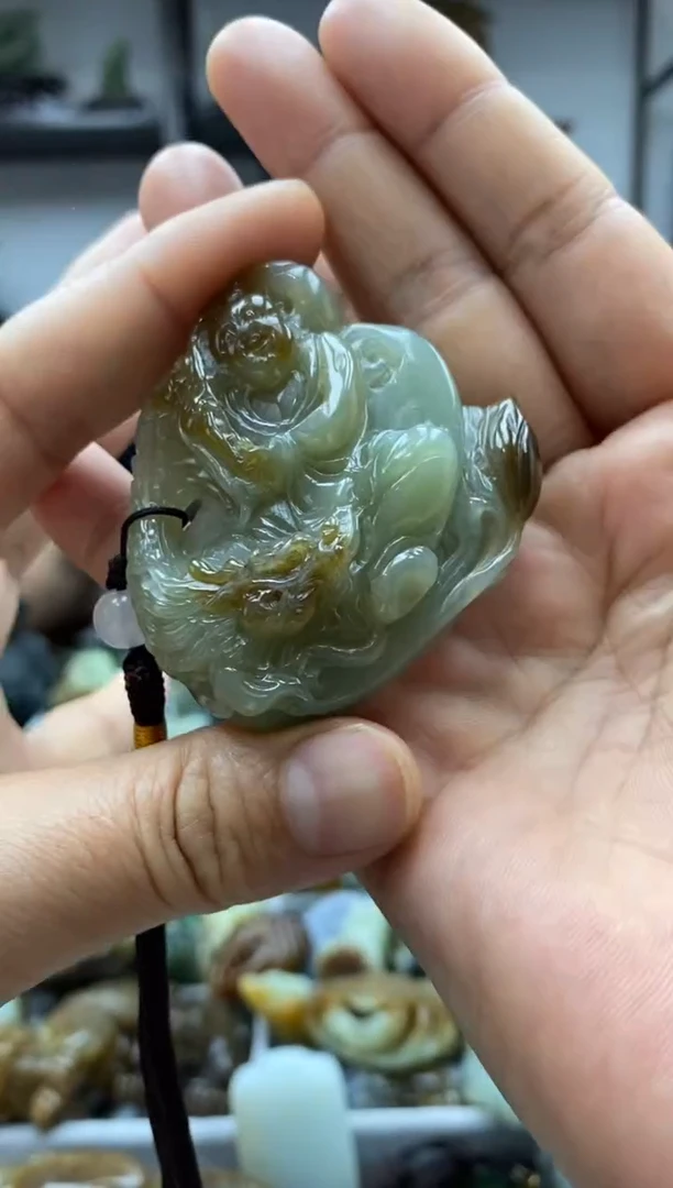 和田玉未镶嵌把件1