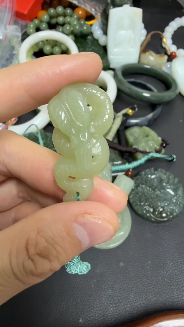 吊坠(不含链)未镶嵌和田玉135