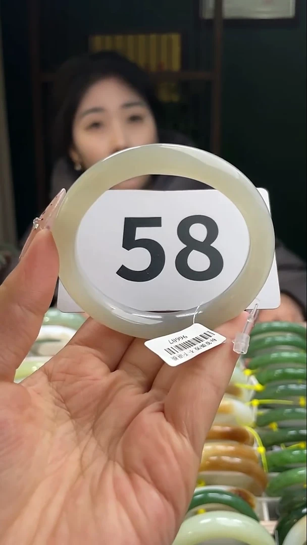定制和田玉和田玉手镯