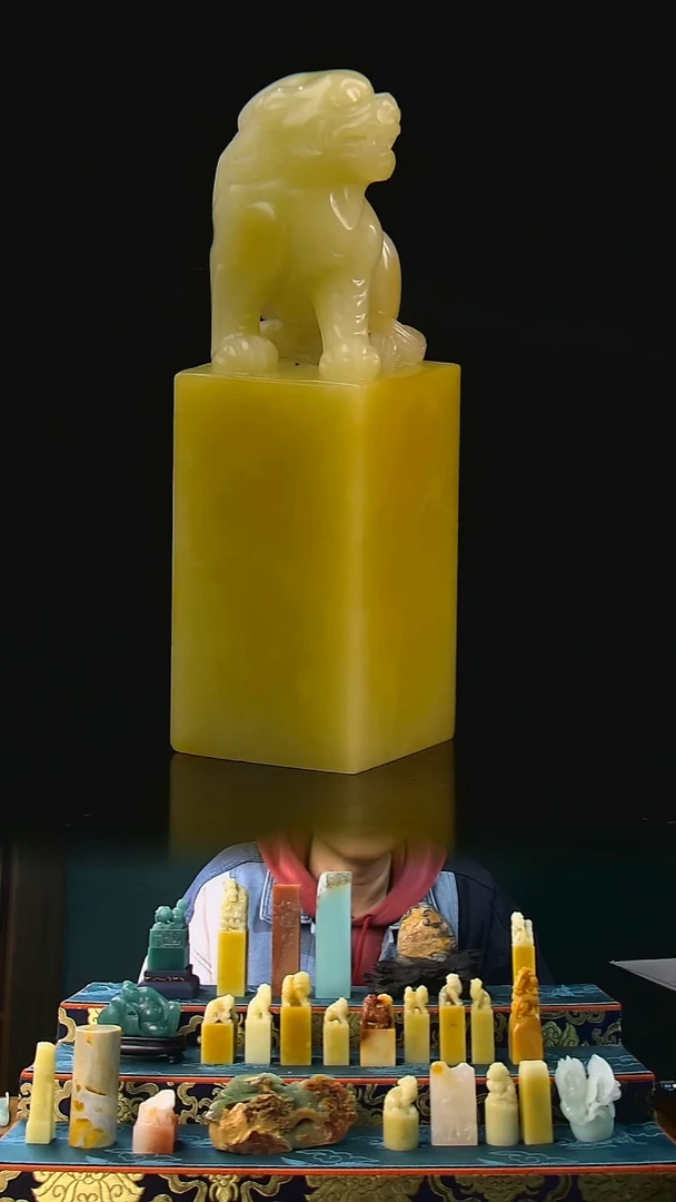 青田石菜花黄古兽印章2.2*2.2*6.9