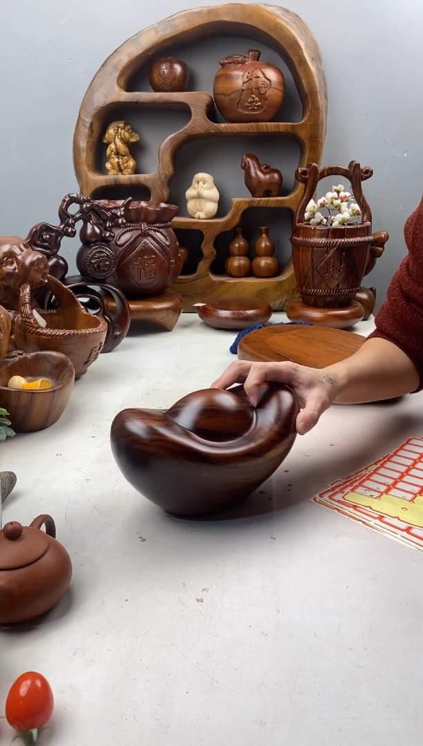 香樟木A13大元宝摆件/尺寸20*13*13