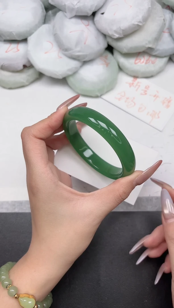 东凌女款手镯300-60