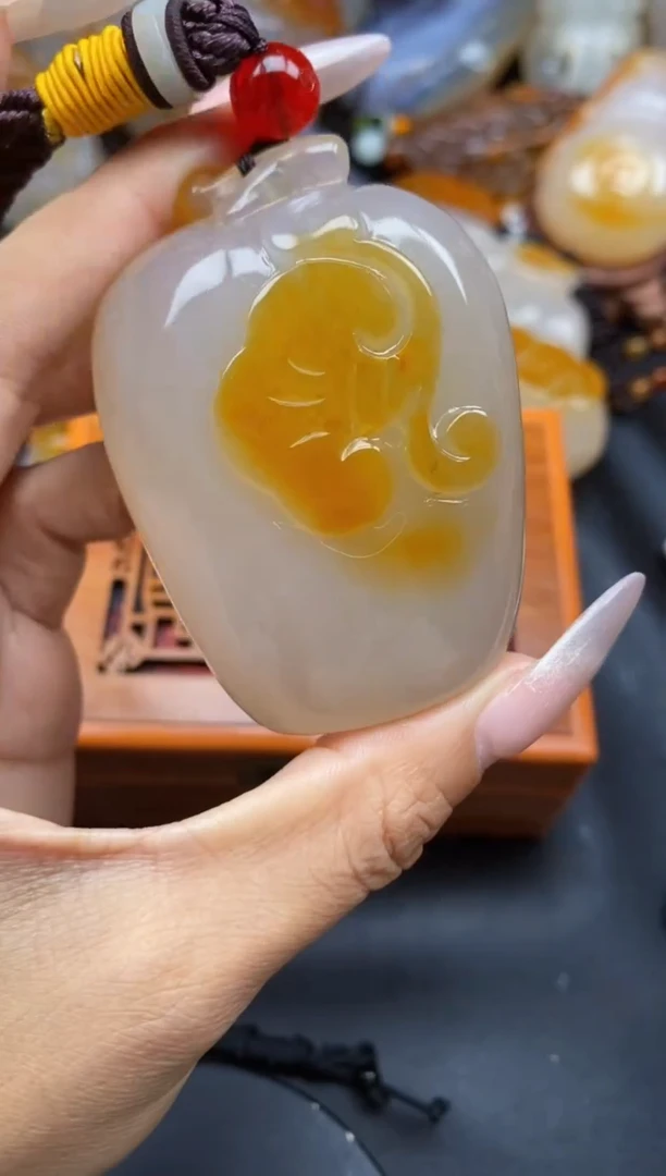 【闪购商品】玛瑙/玉髓颈饰合金ll