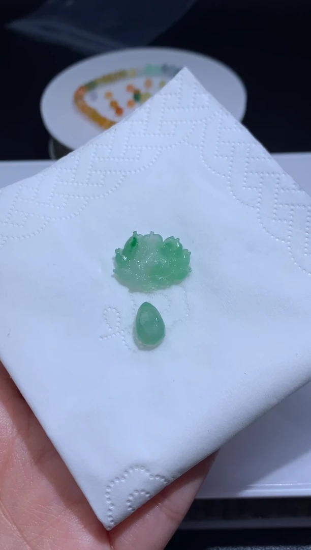 未镶嵌定制翡翠毛货