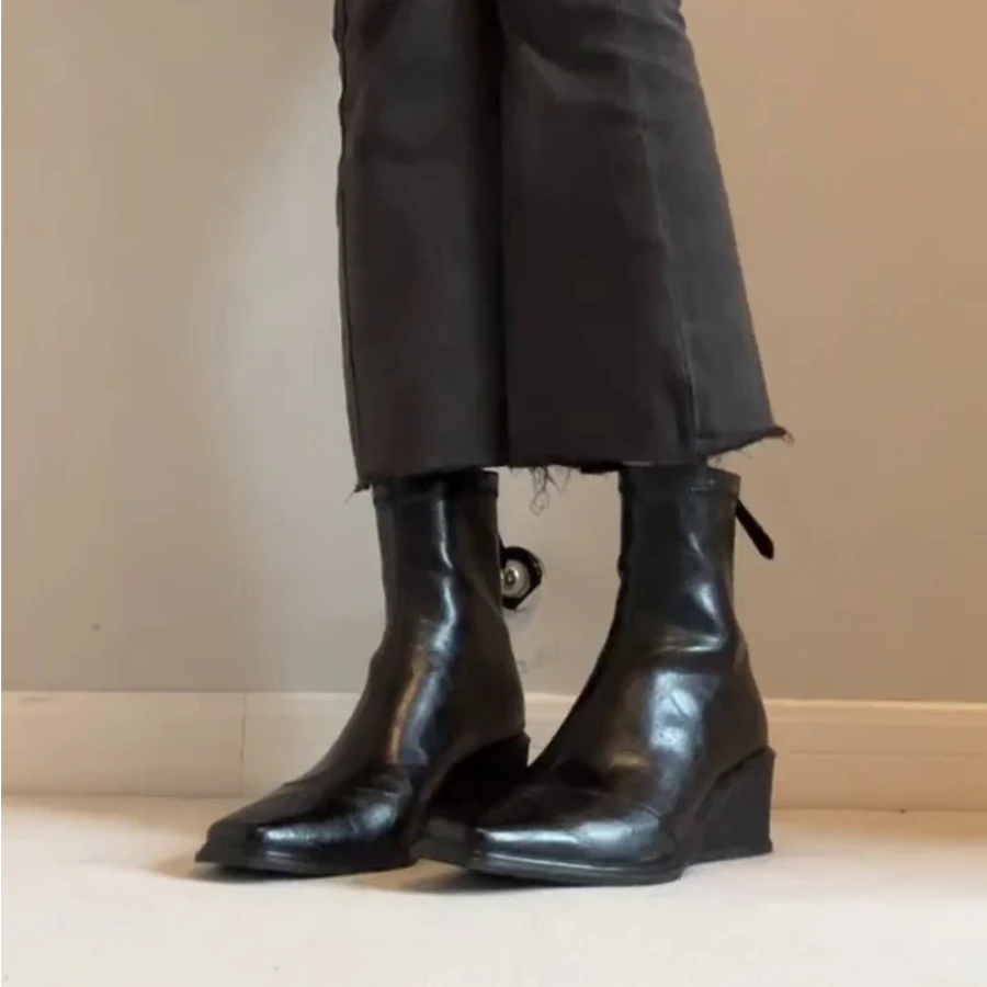 复古方头坡跟马丁靴子弹力瘦瘦靴女2025年新款秋冬切尔西高跟短靴