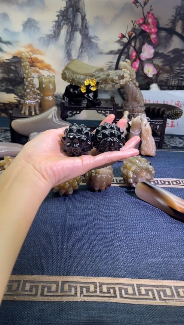 藏牦牛怎**！微瑕福利刺球一对