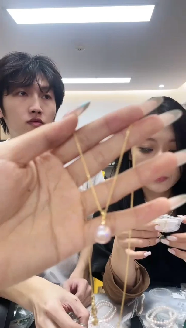 颈饰未镶嵌淡水珍珠（多样性发一件）