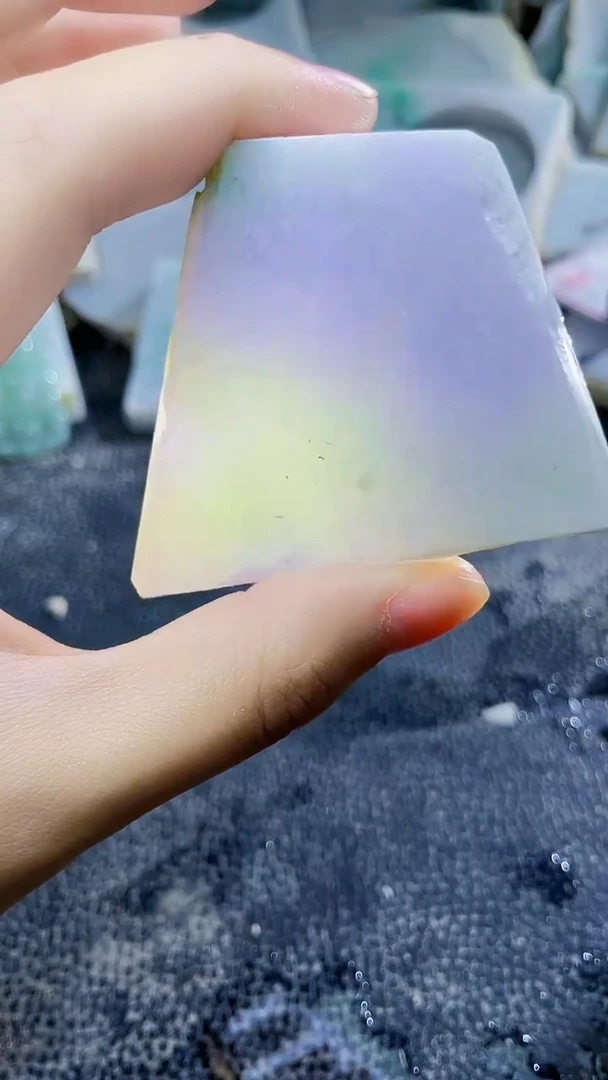 裸石翡翠天然A货翡翠板料