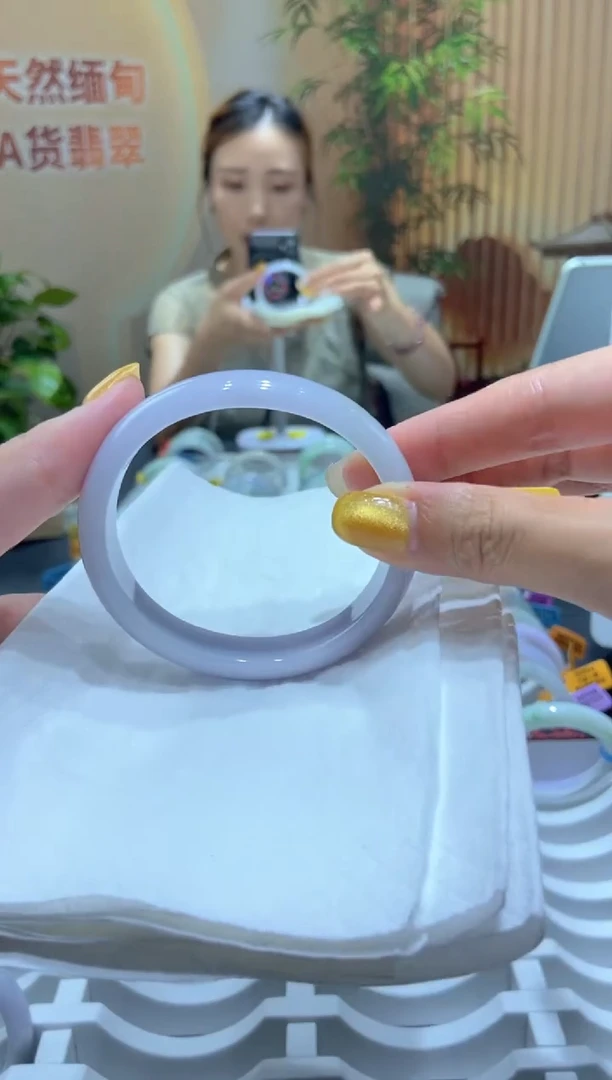 翡翠手镯未镶嵌000023730