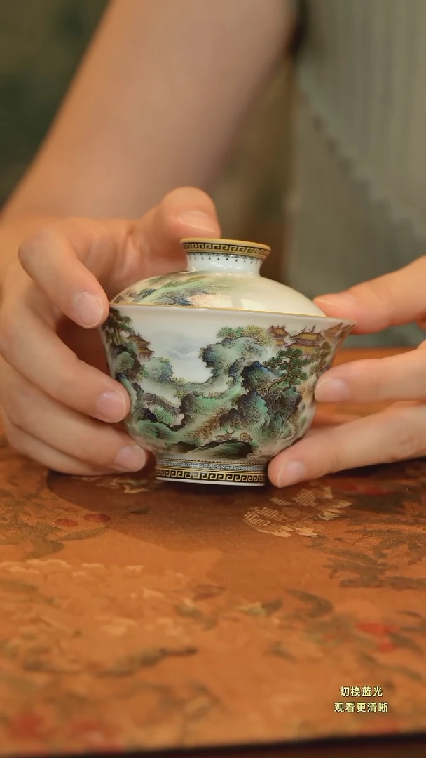 手绘粉彩海桥春华岩茶盖碗