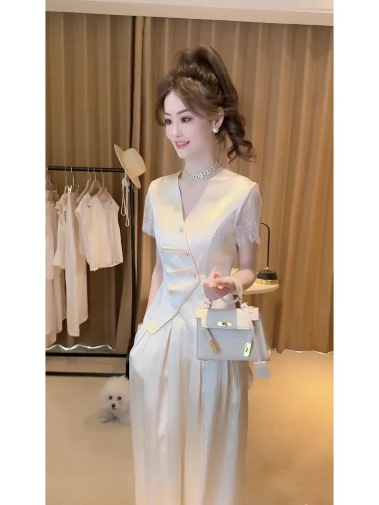 2025夏季爆款大方得体巨好看简单大方白色缎面上衣阔腿裤子套装女