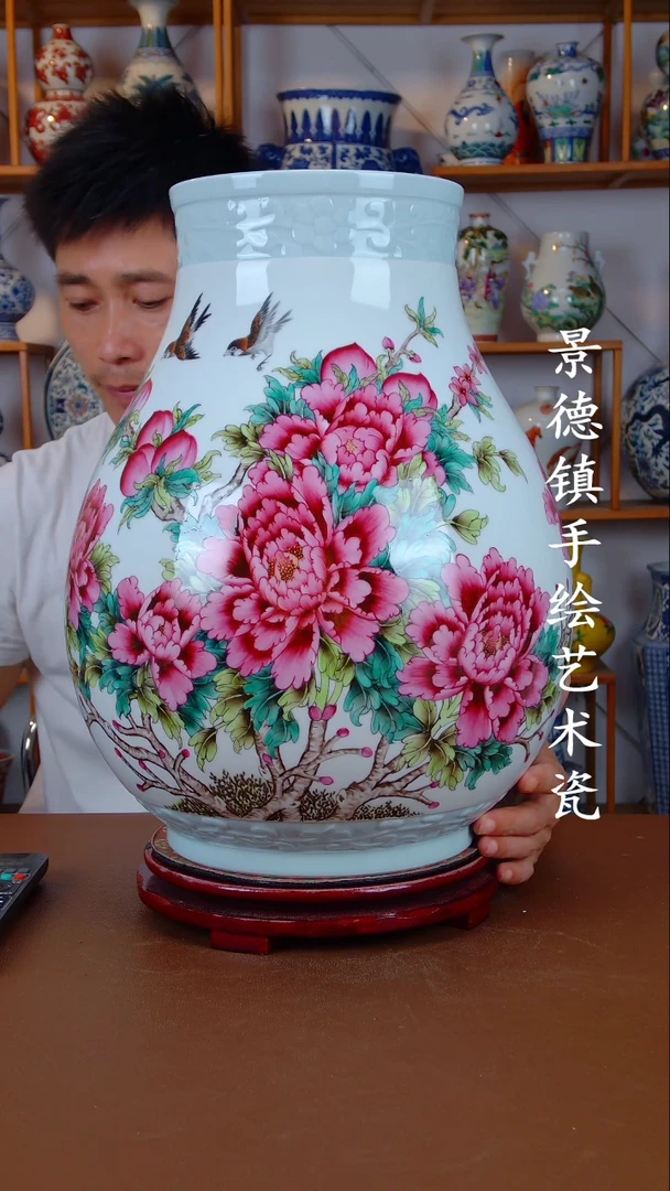 现代景德镇手工手绘陶瓷摆件75
