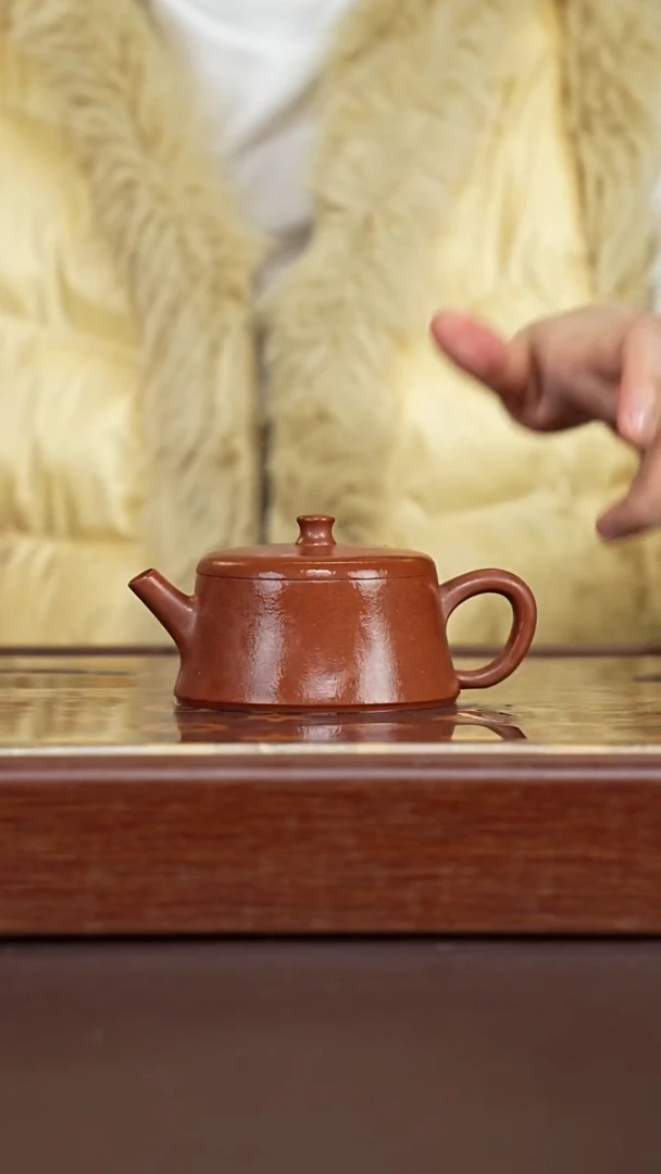 茶壶紫砂红皮龙云柱