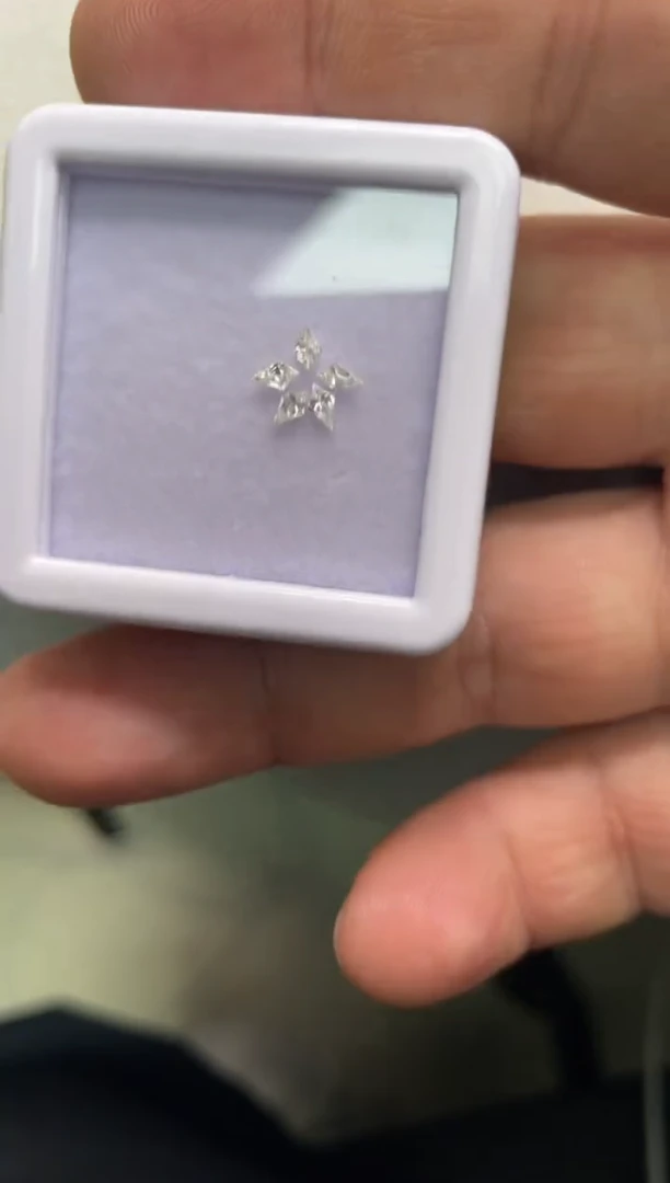 裸石未镶嵌钻石钻石