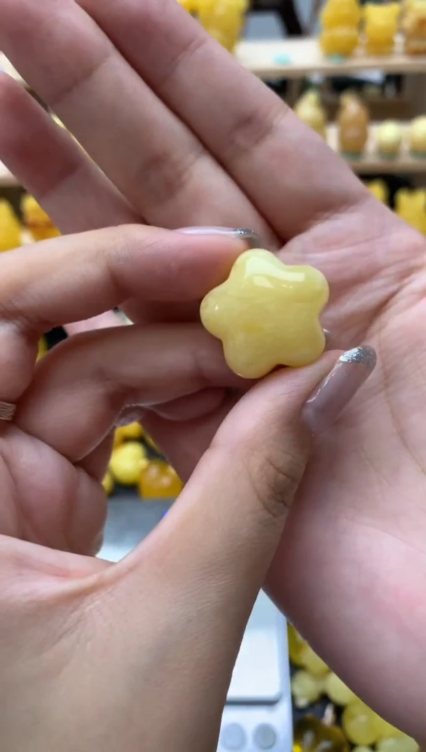 琥珀未镶嵌珠宝奇石070琥珀蜜蜡微瑕