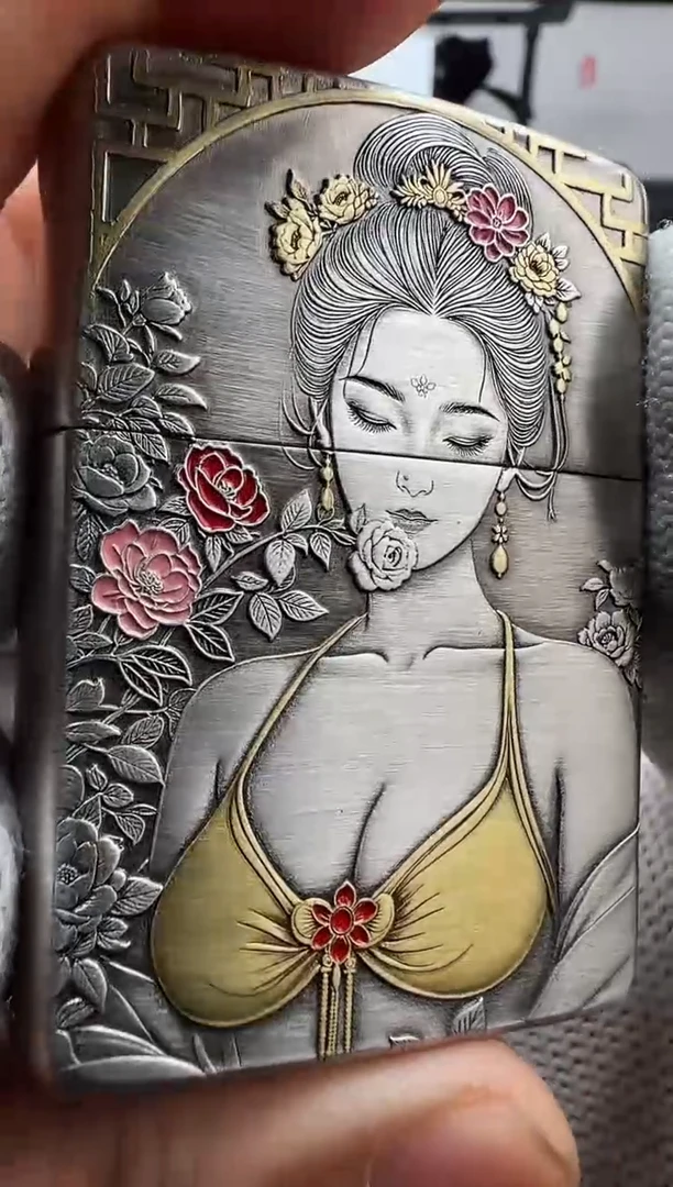 铜ZIPPO杨玉环-闻香识人-盔甲熏银鎏金