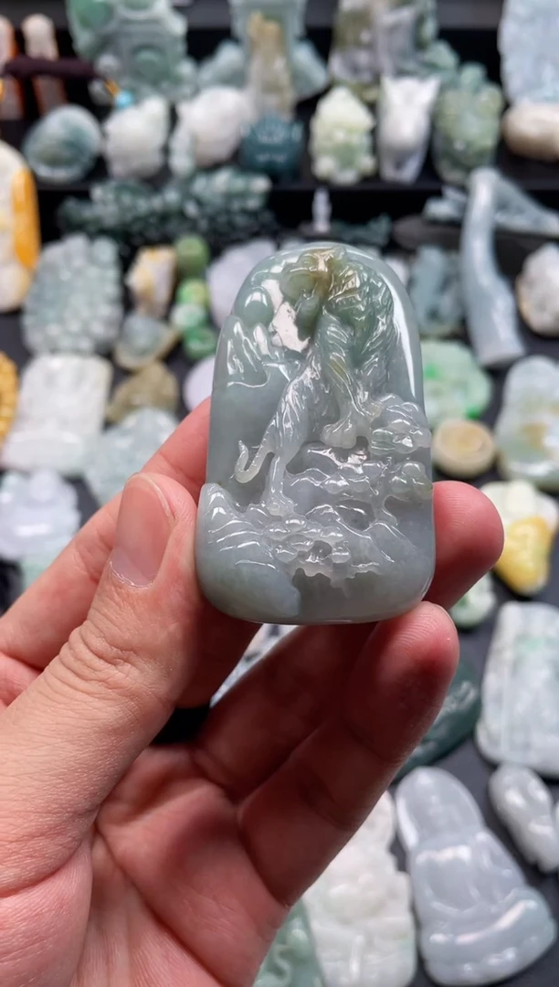 颈饰未镶嵌翡翠61  天然翡翠a货  老虎