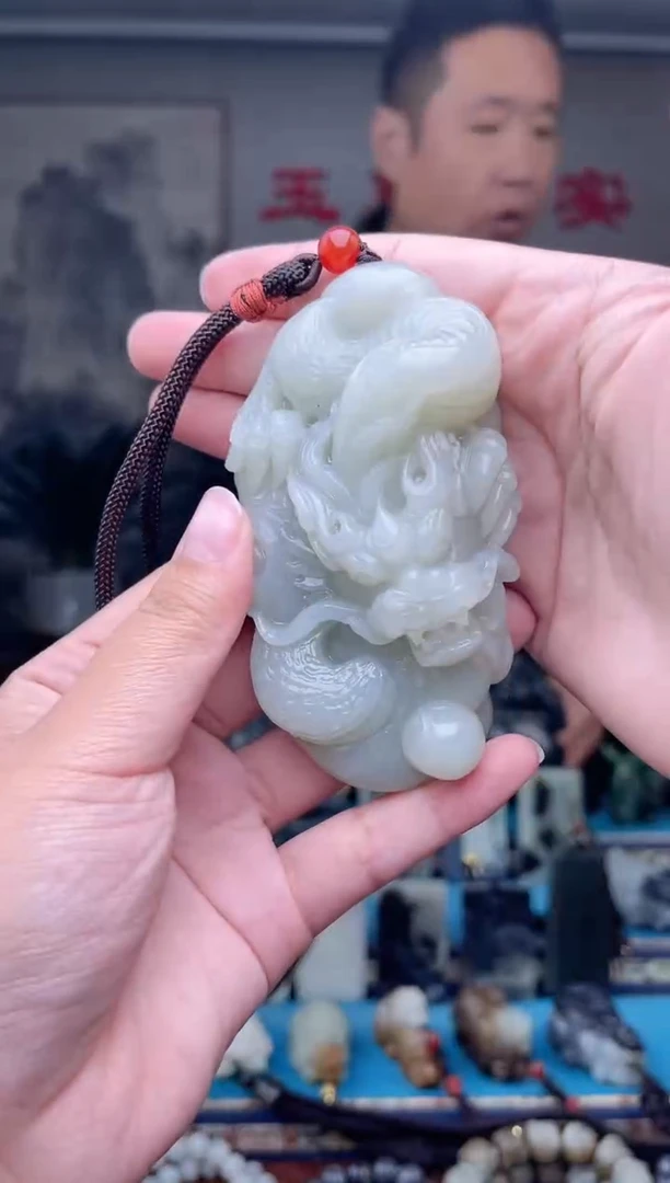 未镶嵌和田玉挂件1